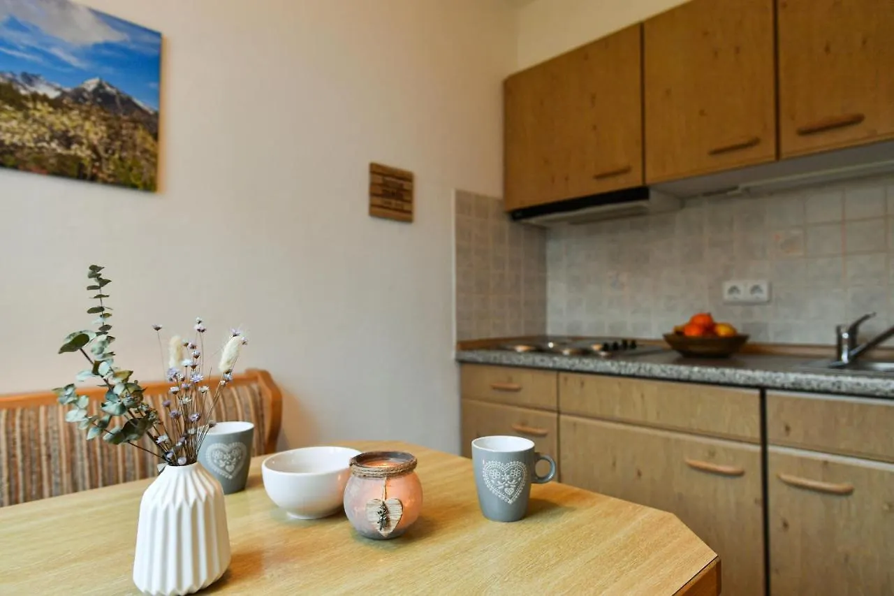 Apartment Gaestehaus Alpenruh Fischen im Allgaeu Germany